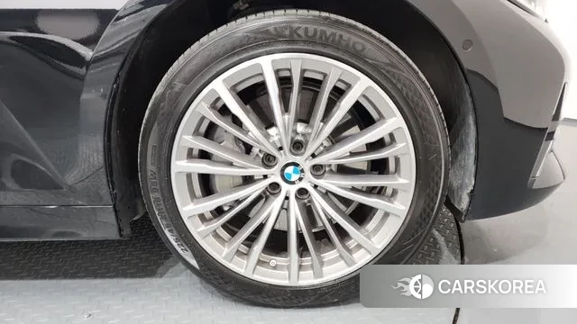 BMW 3 Series (G20) id 3582113 из Кореи 15