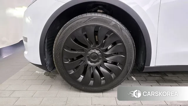 Tesla Model Y id 3011140 из Кореи 15