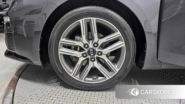 Kia Come New K3 id 3916828 из Кореи 15