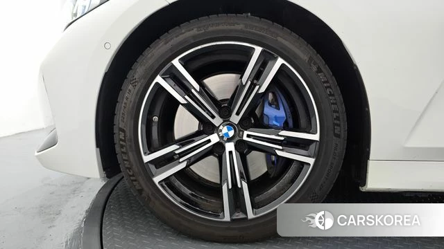 BMW 3 Series (G20) id 4879619 из Кореи 15