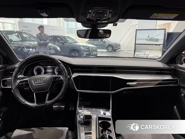 Audi A6L id 4272746 из Китая 8