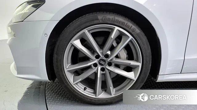 Audi A7 (4K) id 3698164 из Кореи 15