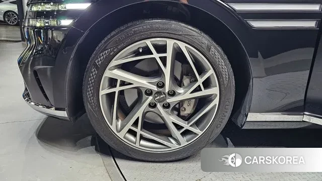 Genesis G90 (RS4) id 3037393 из Кореи 15