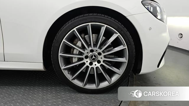 Mercedes-Benz E-Class W213 id 3819665 из Кореи 15