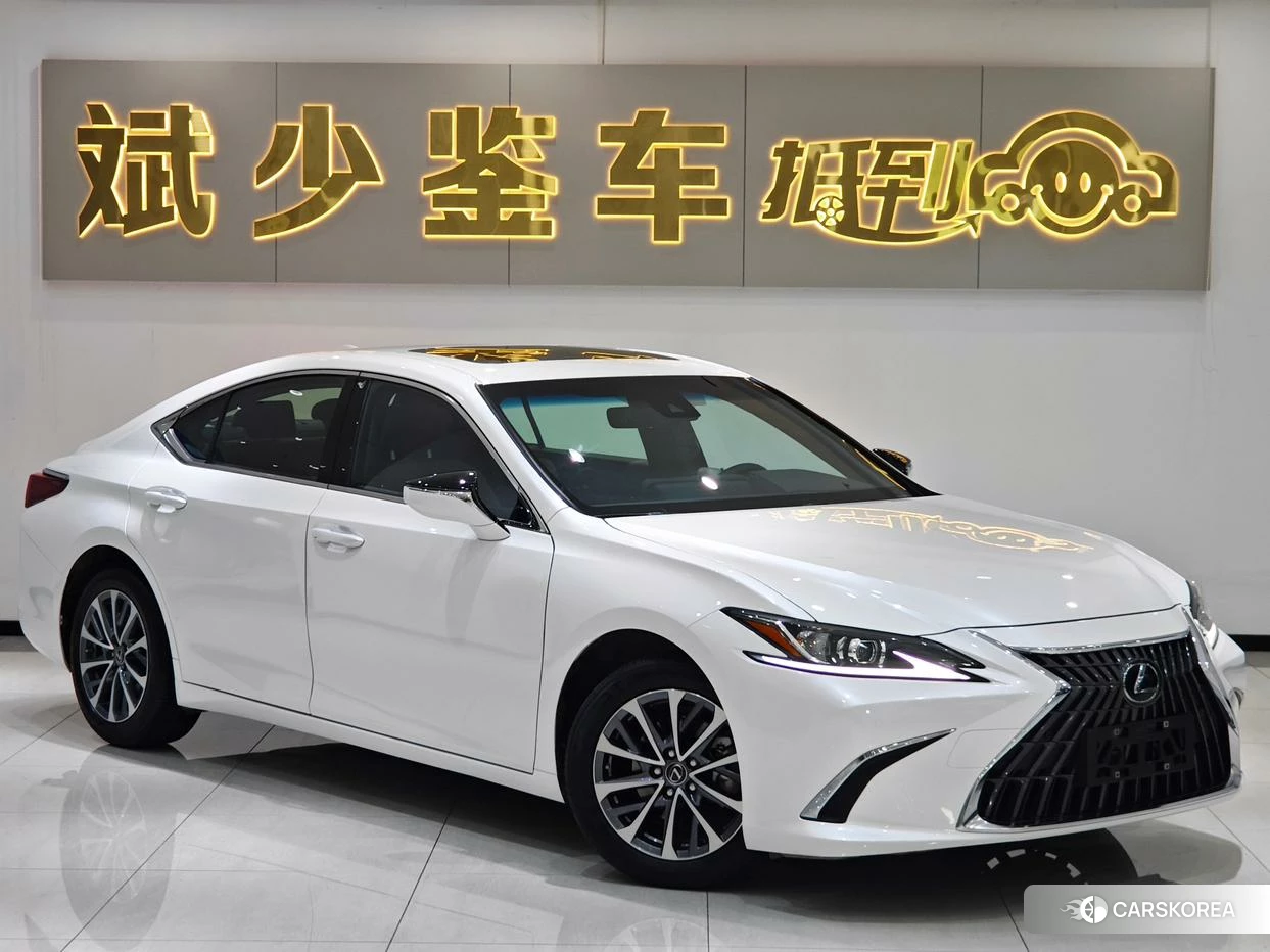 Lexus ES 2022 Белый из Китая, фото 6