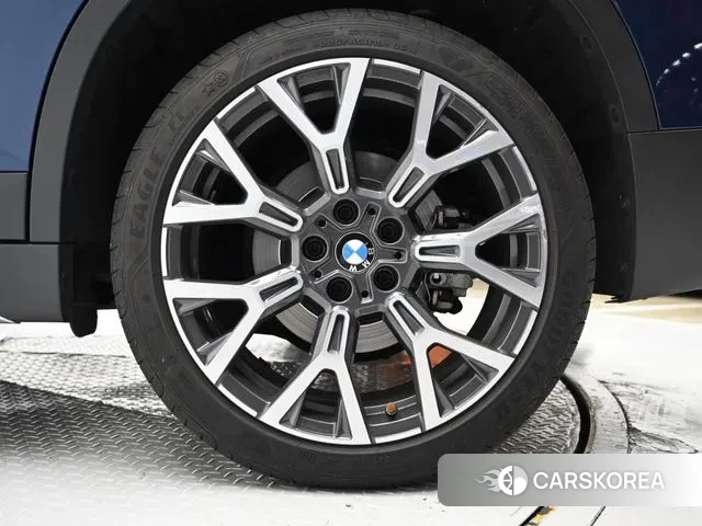 BMW X1 (F48) id 3696847 из Кореи 15