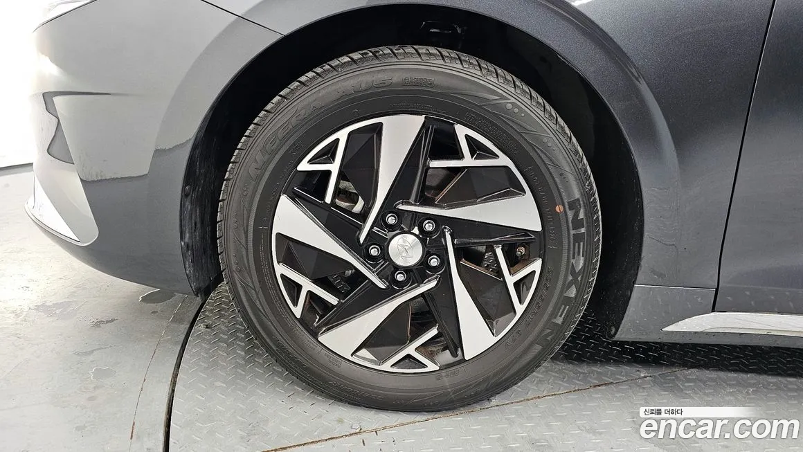 Hyundai The New Grandeur IG Hybrid id 1689273 из Кореи 15