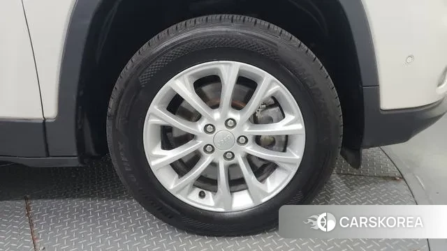 Jeep Cherokee (KL) id 2976796 из Кореи 15