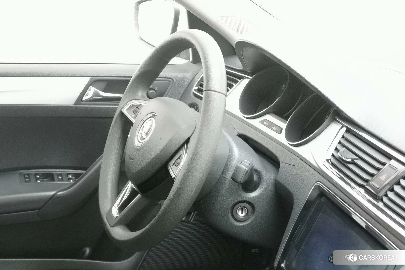 Skoda Xin Rui id 4407604 из Китая 19