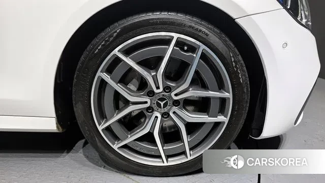 Mercedes-Benz E-Class W213 id 3676521 из Кореи 15