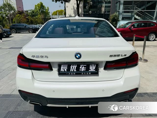 BMW 5 series PHEV id 4265791 из Китая 11