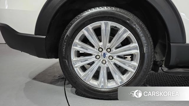 Ford Explorer 6th Generation id 4267415 из Кореи 28