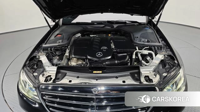 Mercedes-Benz E-Class W213 id 4397355 из Кореи 27