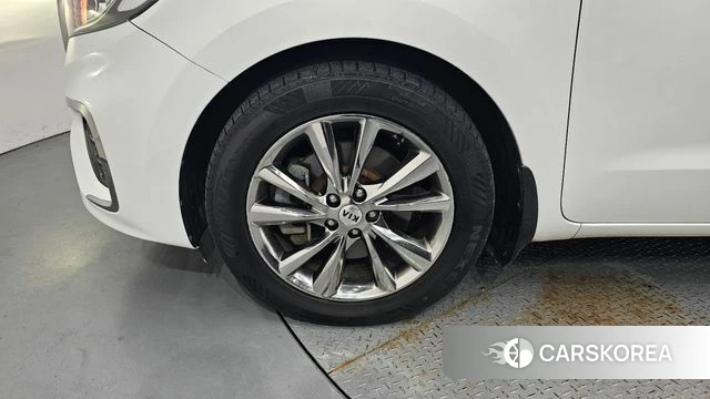 Kia The New Carnival id 4496876 из Кореи 25