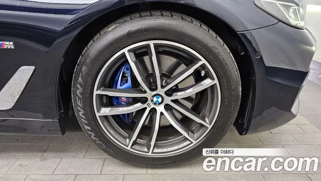 BMW 5 Series (G30) id 2682708 из Кореи 15