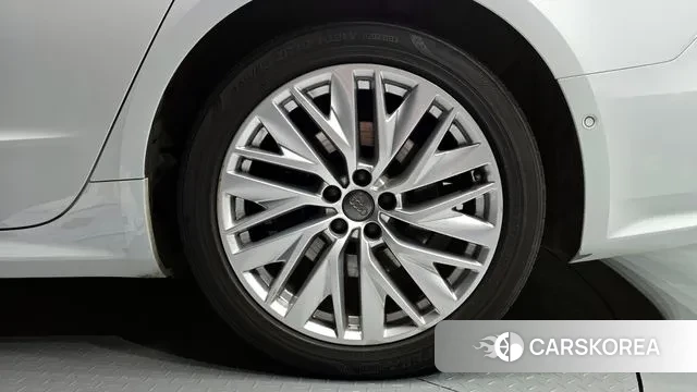 Audi A7 (4K) id 3540898 из Кореи 15