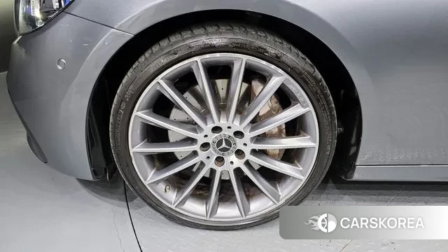 Mercedes-Benz E-Class W213 id 3518857 из Кореи 15