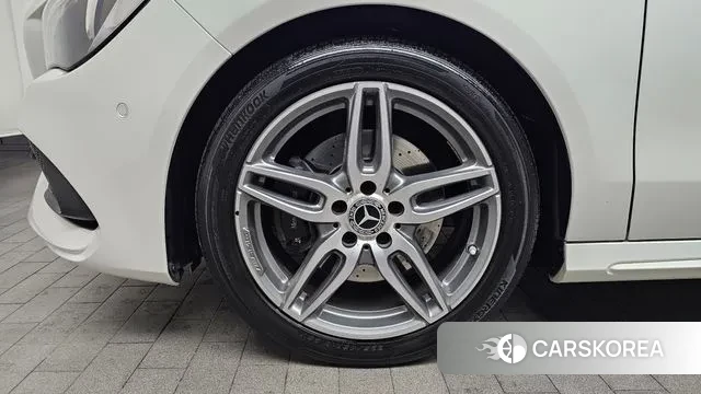 Mercedes-Benz CLA-Class C117 id 3631944 из Кореи 15