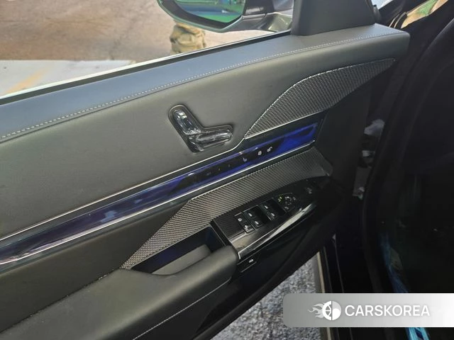 BMW 7 Series (G70) id 4669774 из Кореи 10