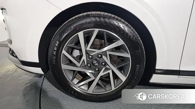 Hyundai Grandeur (GN7) id 3517760 из Кореи 15