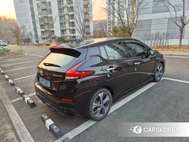 Nissan Leaf (ZE1) id 3602057 из Кореи 8