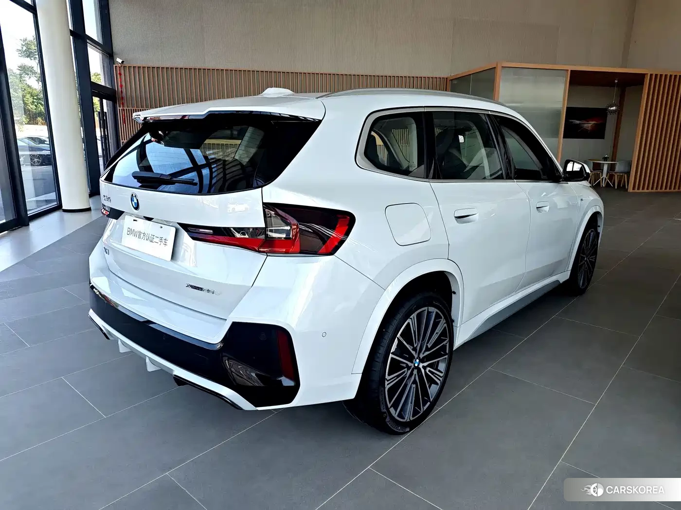 BMW X1 id 4680449 из Китая 9