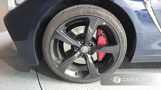 Genesis G70 id 4377905 из Кореи 29