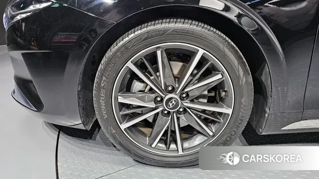 Hyundai The New Grandeur IG id 3529088 из Кореи 15