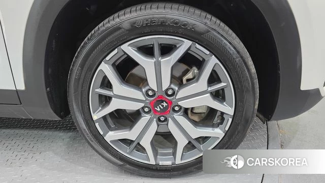 Kia Seltos id 4429399 из Кореи 27