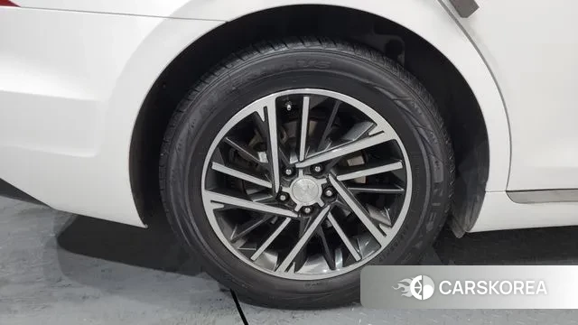 Hyundai The New Grandeur IG id 3597151 из Кореи 15