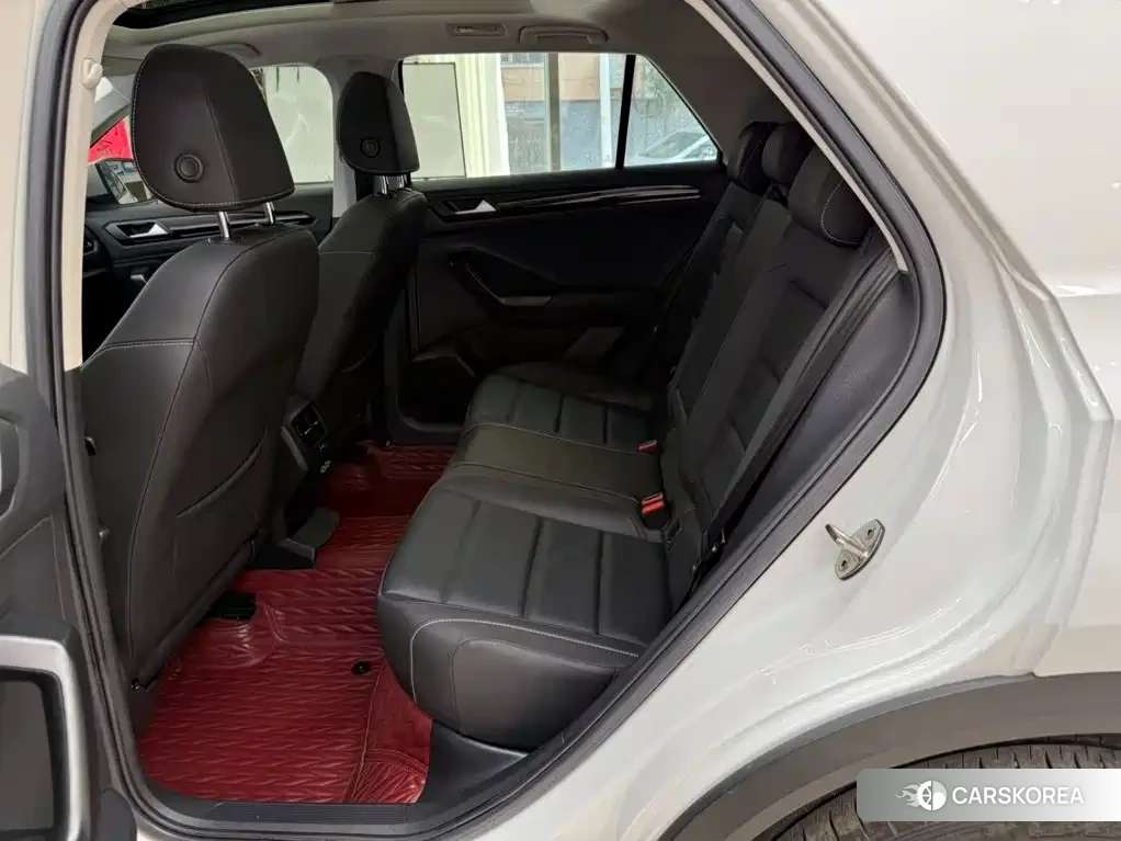 Volkswagen T-Roc id 4679753 из Китая 19