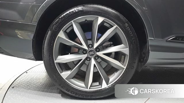 Audi Q7 (4M) id 4607944 из Кореи 30