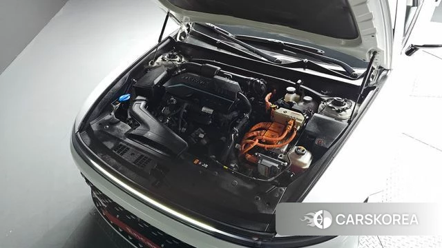 Hyundai Grandeur Hybrid (GN7) id 4848008 из Кореи 31