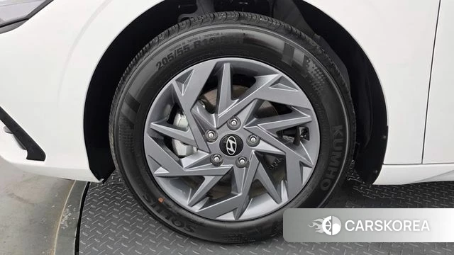 Hyundai The New Avante (CN7) id 4644938 из Кореи 25