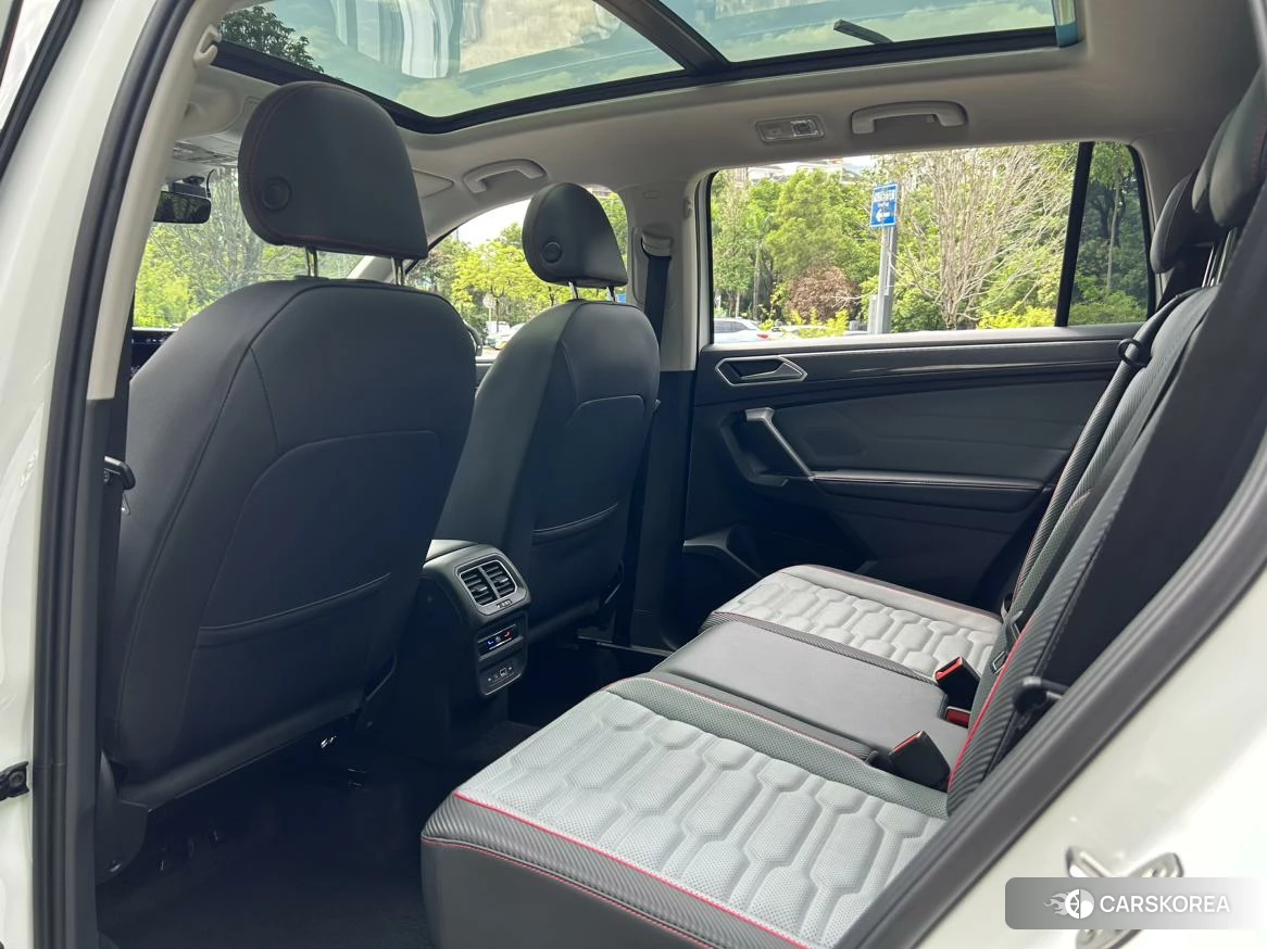 Volkswagen Tiguan L id 4514867 из Китая 9