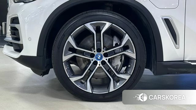 BMW X5 (G05) id 4636821 из Кореи 15