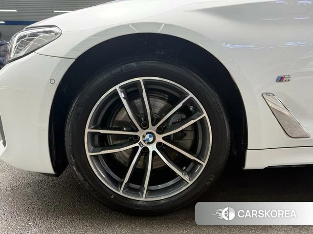 BMW 5 series id 4307326 из Китая 17
