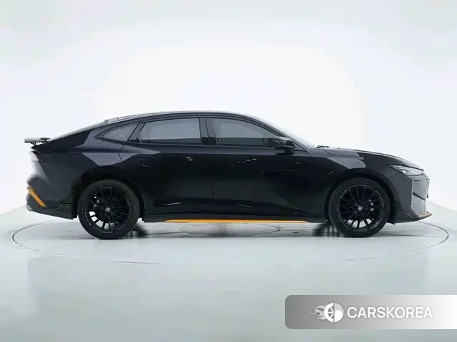 Chang'an UNI-V 2025 Черный из Китая, фото 5