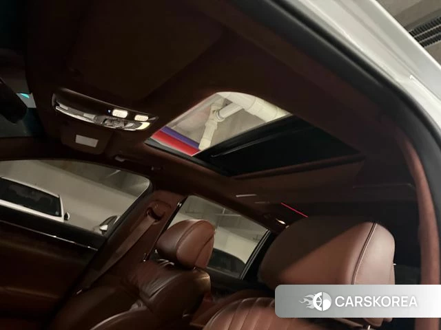 Genesis G90 (RS4) id 4267326 из Кореи 10