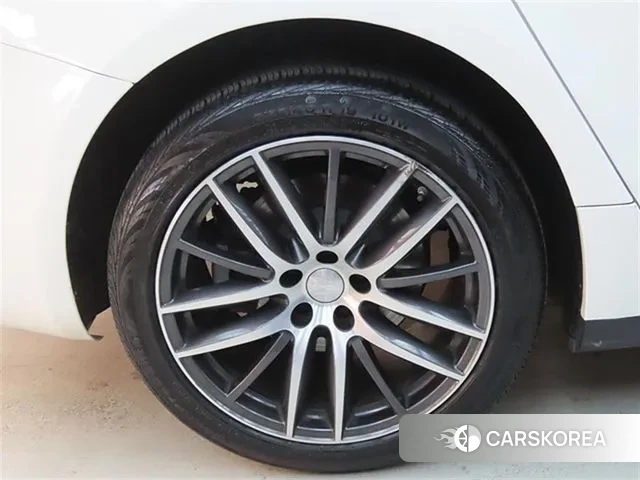 Maserati Ghibli id 3324556 из Кореи 15