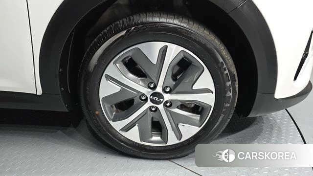 Kia Niro Plus id 4469679 из Кореи 25