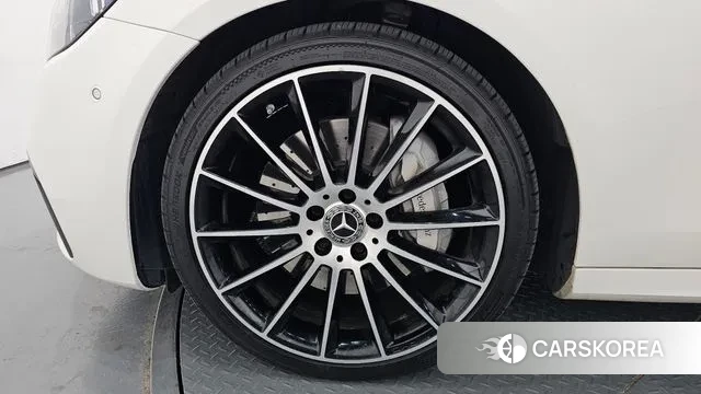 Mercedes-Benz E-Class W213 id 3348044 из Кореи 15