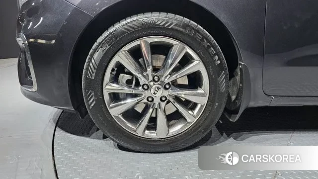 Kia The New Carnival id 3573595 из Кореи 15