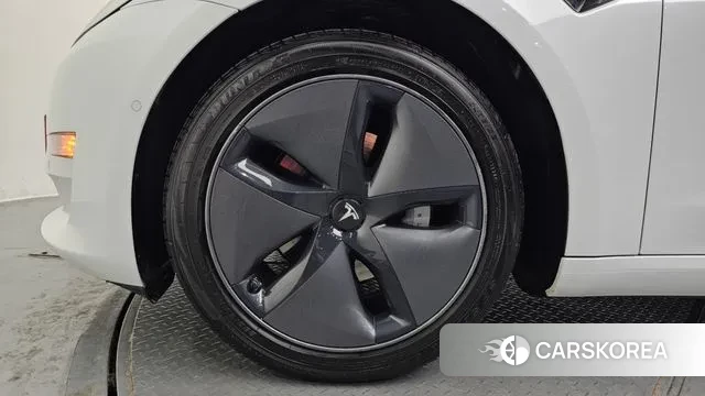 Tesla Model 3 id 3765956 из Кореи 15