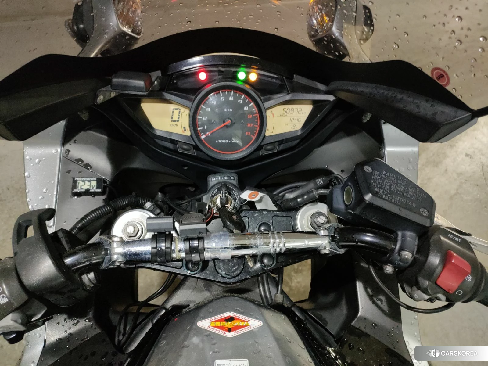Проданный Honda VFR1200F DCT 2011 из Японии, фото 3