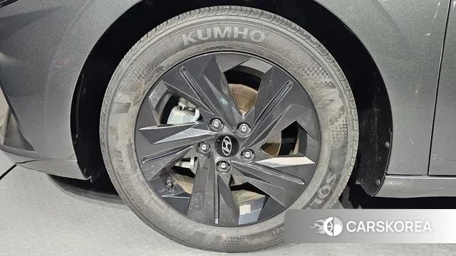 Hyundai Avante (CN7) id 3018178 из Кореи 15