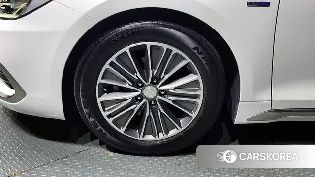 Hyundai Grandeur IG Hybrid id 2981747 из Кореи 15