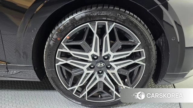 Hyundai Grandeur Hybrid (GN7) id 4701493 из Кореи 15