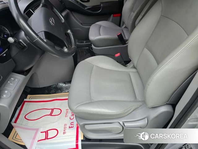 Hyundai The New Grand Starex id 4384510 из Кореи 15