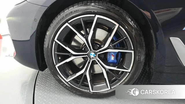 BMW 5 Series (G30) id 4355362 из Кореи 15